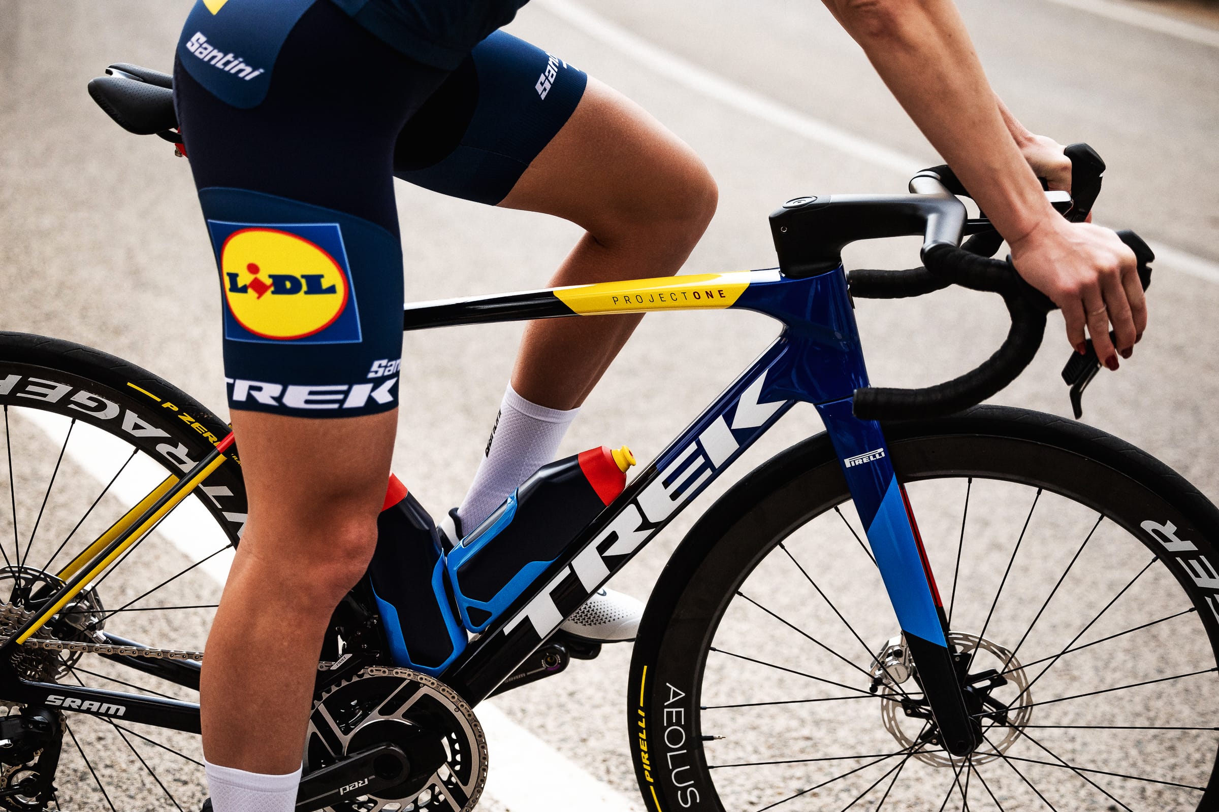 opt_23-Madone-RD-Ross-Bell-Photo-Web-5-copy